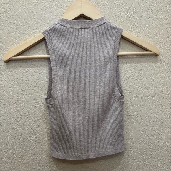 Wilfred Ribbed Tank Top in Light Gray - Picture 6 of 6